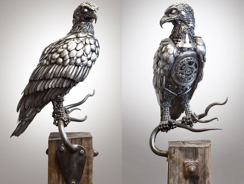 Поразительные скульптуры животных и фантастических существ из выброшенного металлолома (12 фото)