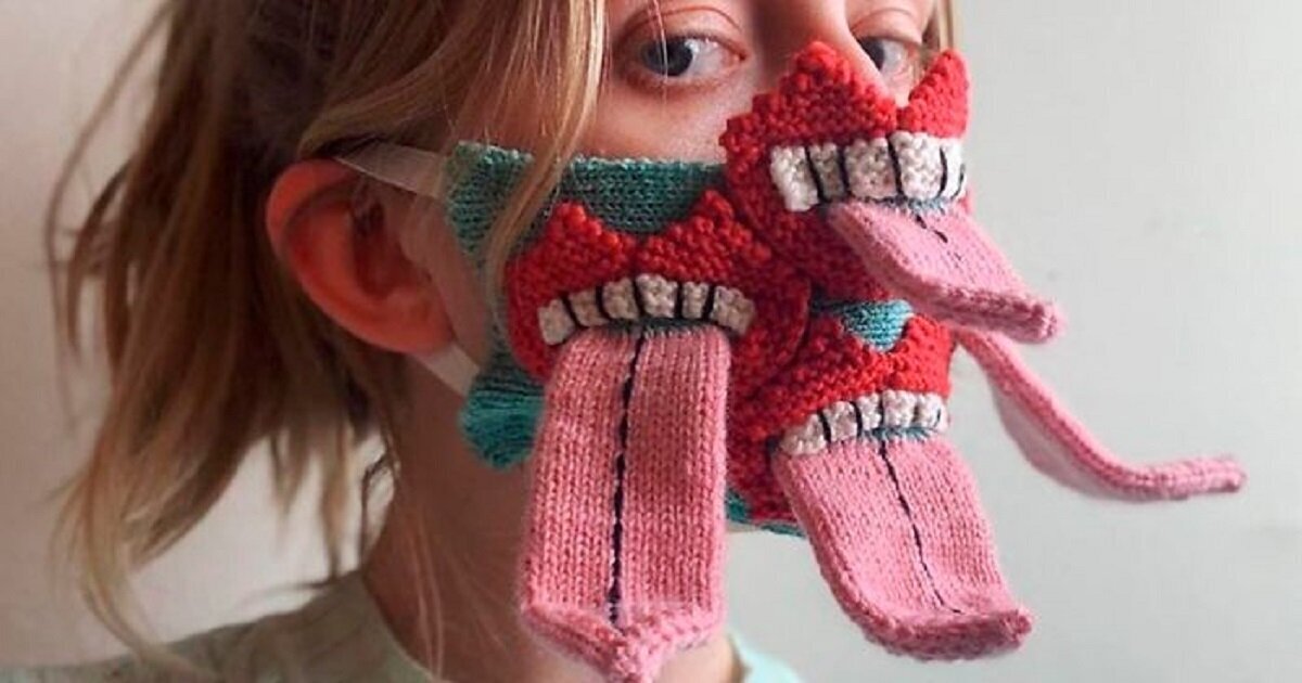 Исландская художница вяжет маски для любителей монстров (14 фото)