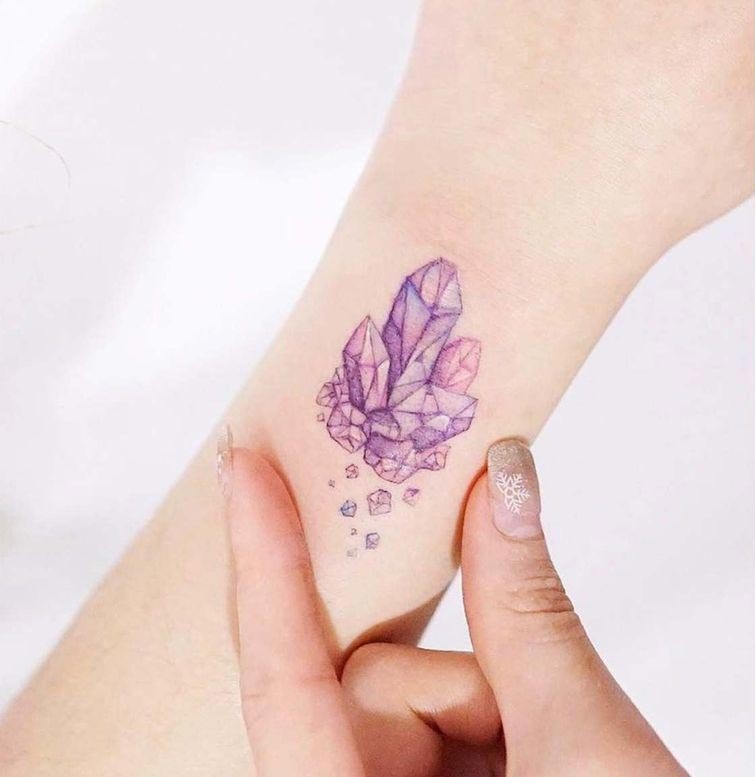 Необычайно нежные татуировки пастельных цветов, украшающие тела девушек своей лёгкостью (20 фото)