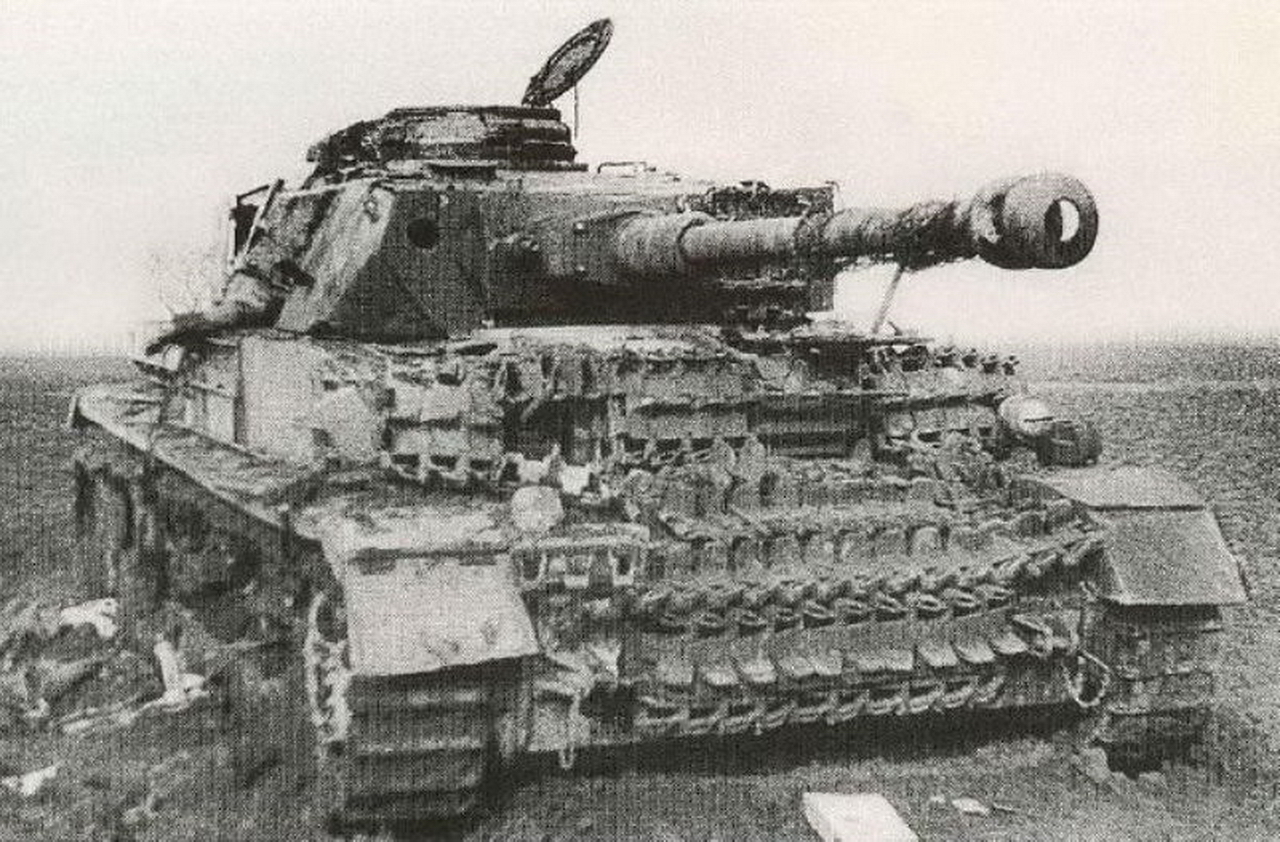 Подбитый танк панцер 4