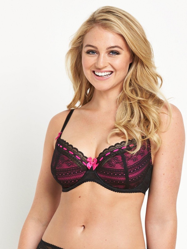 Iskra Lawrence - Very lingerie collection