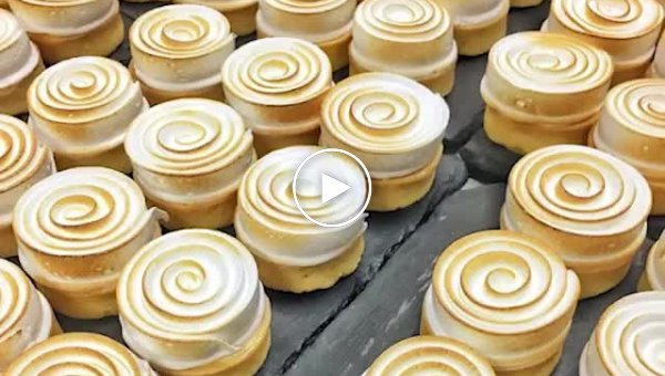 The Amazing Pastry Skills of Simon Vovi